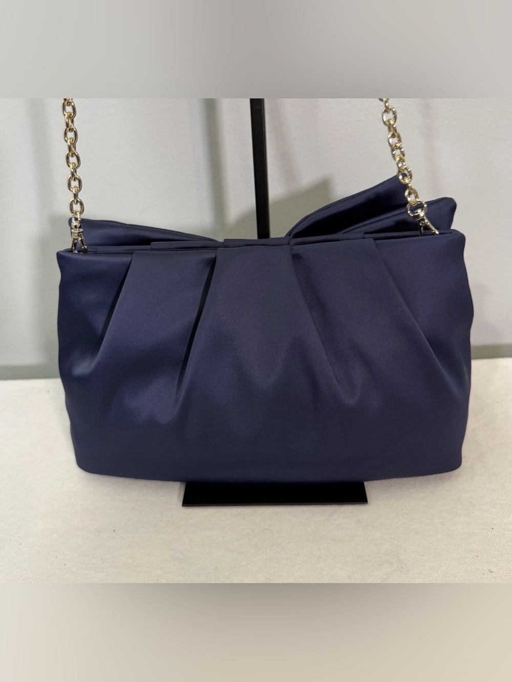 Mark & Graham Navy Satin Bow Crossbody Bag Clutch Purse Convertible - Picture 5 of 16